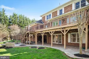 532 Walker Rd, Great Falls, VA 22066 - Photo 72