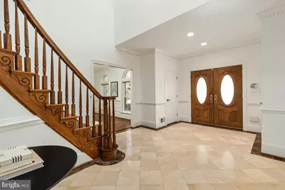 532 Walker Rd, Great Falls, VA 22066 - Photo 10