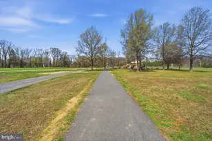 8806 Black Alder Dr, Alexandria, VA 22309 - Photo 16