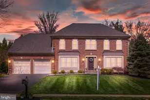 714 Old Hunt Way, Herndon, VA 20170 - Photo 4