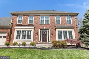 714 Old Hunt Way, Herndon, VA 20170 - Photo 4