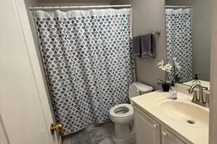 2142 Capstone Cir, Herndon, VA 20170 - Photo 18