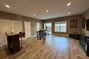 2142 Capstone Cir, Herndon, VA 20170 - Photo 10