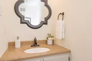 5756 Walnut Wood Ln Ln, Burke, VA 22015 - Photo 18