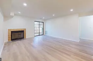 6955 Mary Caroline Cir, Alexandria, VA 22310 - Photo 20