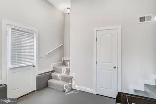 3010 Steven Martin Dr, Fairfax, VA 22031 - Photo 82