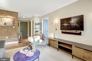 2230 George C Marshall Dr, Falls Church, VA 22043 - Photo 10