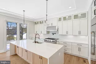 7007 Hector Rd, McLean, VA 22101 - Photo 14