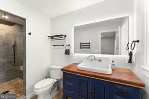 4418 Gilbertson Rd, Fairfax, VA 22032 - Photo 26