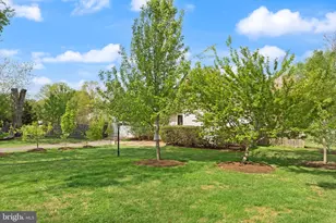 4418 Gilbertson Rd, Fairfax, VA 22032 - Photo 6