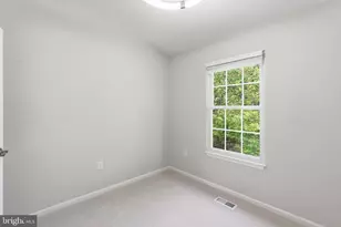 7808 Solomon Seal Dr, Springfield, VA 22152 - Photo 22