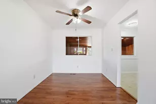 6023 Frontier Dr, Springfield, VA 22150 - Photo 10