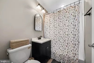 2253 Roanoke Drive, Alexandria, VA 22307 - Photo 14