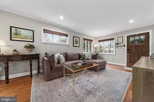 2253 Roanoke Dr, Alexandria, VA 22307 - Photo 4