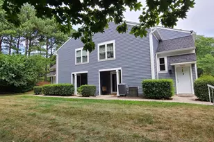 5829 Orchard Hill Ct, Clifton, VA 20124 - Photo 2