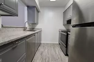 5829 Orchard Hill Ct, Clifton, VA 20124 - Photo 6