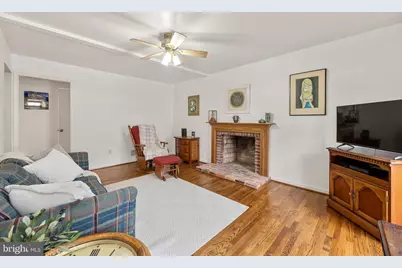 8805 Aquary Court, Springfield, VA 22153 - Photo 12