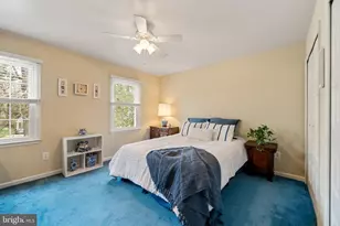 8805 Aquary Ct, Springfield, VA 22153 - Photo 24