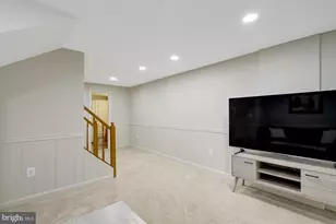 6477 Brick Hearth Ct, Alexandria, VA 22306 - Photo 46