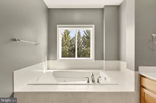 5420 Edsall Ridge Pl, Alexandria, VA 22312 - Photo 30