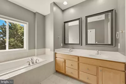 5420 Edsall Ridge Place, Alexandria, VA 22312 - Photo 28