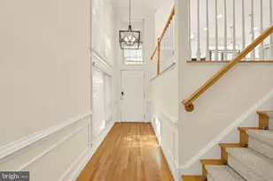 5420 Edsall Ridge Pl, Alexandria, VA 22312 - Photo 2