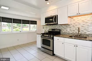 4842 Randolph Dr, Annandale, VA 22003 - Photo 6