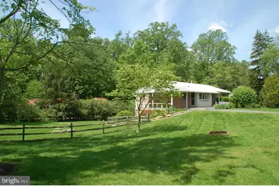 4842 Randolph Drive, Annandale, VA 22003 - Photo 2