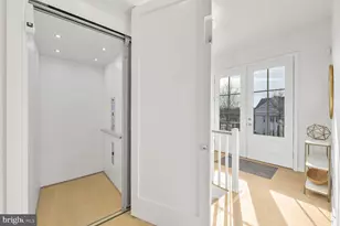 129 Park St NE, Vienna, VA 22180 - Photo 6