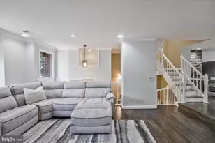 3913 Green Look Ct, Fairfax, VA 22033 - Photo 16