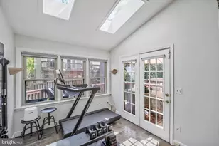 3913 Green Look Ct, Fairfax, VA 22033 - Photo 22