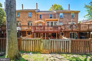 3913 Green Look Ct, Fairfax, VA 22033 - Photo 48