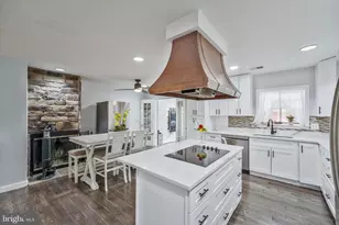 3913 Green Look Ct, Fairfax, VA 22033 - Photo 12