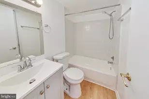 9841 Hagel Cir, Lorton, VA 22079 - Photo 18