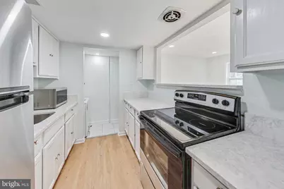 9841 Hagel Circle, Lorton, VA 22079 - Photo 8