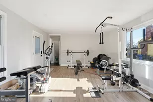 6710 Oak Dr, Alexandria, VA 22306 - Photo 14