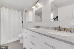 8271 Raindrop Way, Springfield, VA 22153 - Photo 26