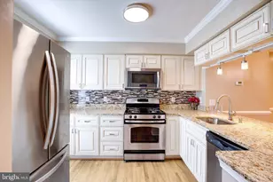 14730 Basingstoke Loop, Centreville, VA 20120 - Photo 8