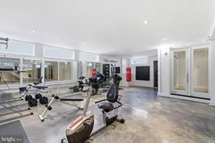 6600 Reserves Hill Ct, Annandale, VA 22003 - Photo 12