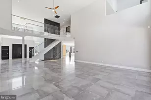 6600 Reserves Hill Ct, Annandale, VA 22003 - Photo 6