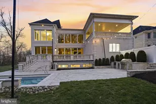 6600 Reserves Hill Ct, Annandale, VA 22003 - Photo 2