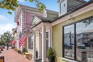 408 Woodgrove Ct, Herndon, VA 20170 - Photo 6