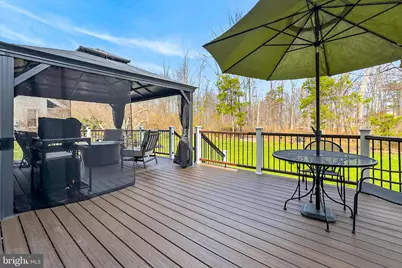 15510 Meherrin Drive, Centreville, VA 20120 - Photo 36