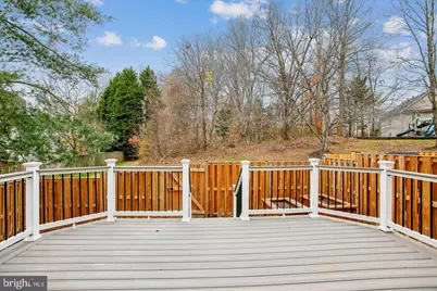 7728 Hickory Glen Way, Springfield, VA 22153 - Photo 32