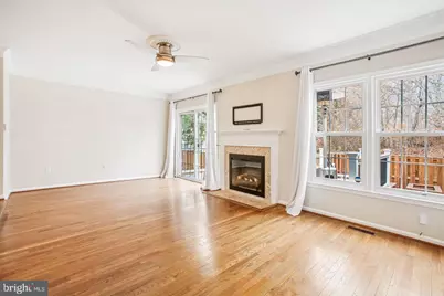 7728 Hickory Glen Way, Springfield, VA 22153 - Photo 14