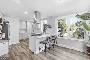 7216 Tod St, Falls Church, VA 22046 - Photo 4