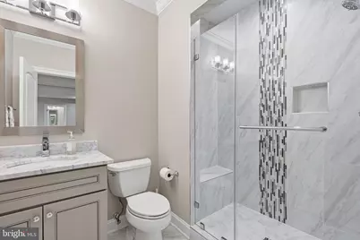 2525 Flint Hill Road, Vienna, VA 22181 - Photo 38