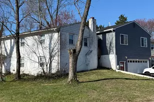 13535 Tabscott Dr, Chantilly, VA 20151 - Photo 2