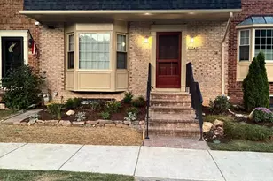 2742 Carter Farm Ct, Alexandria, VA 22306 - Photo 1