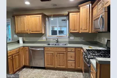 14717 Lock Drive, Centreville, VA 20120 - Photo 10